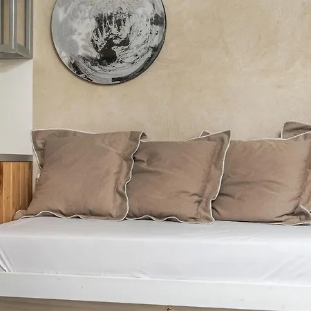 Elizabeth's Dream Place Ii Naxos City