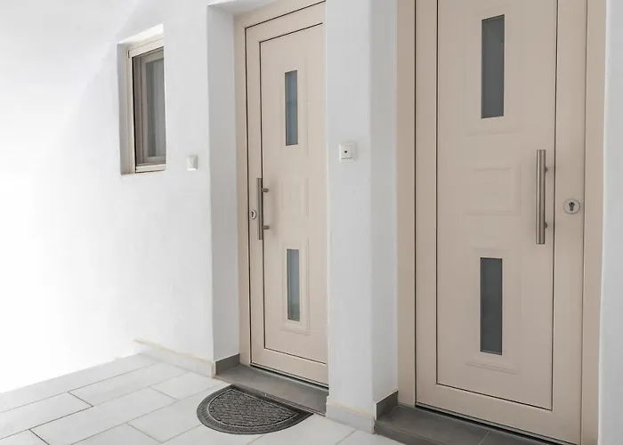 Elizabeth's Dream Place Ii Naxos City