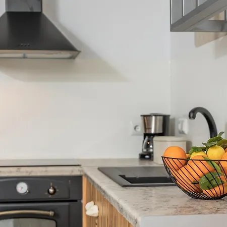 Elizabeth's Dream Place Ii Apartamento Naxos City